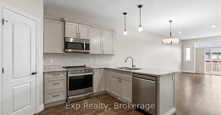 3 Farmington Crescent, Belleville, ON, K8N 0J9 - 2