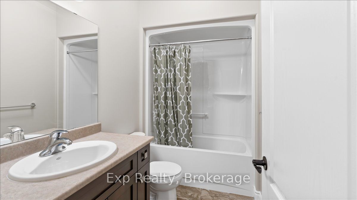 3 Farmington Crescent, Belleville, ON, K8N 0J9 - 9