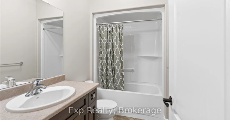 3 Farmington Crescent, Belleville, ON, K8N 0J9 - 9
