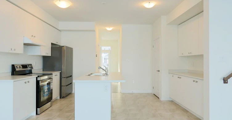 58 Masters Street, Welland, ON, L3B 0N4 - 3