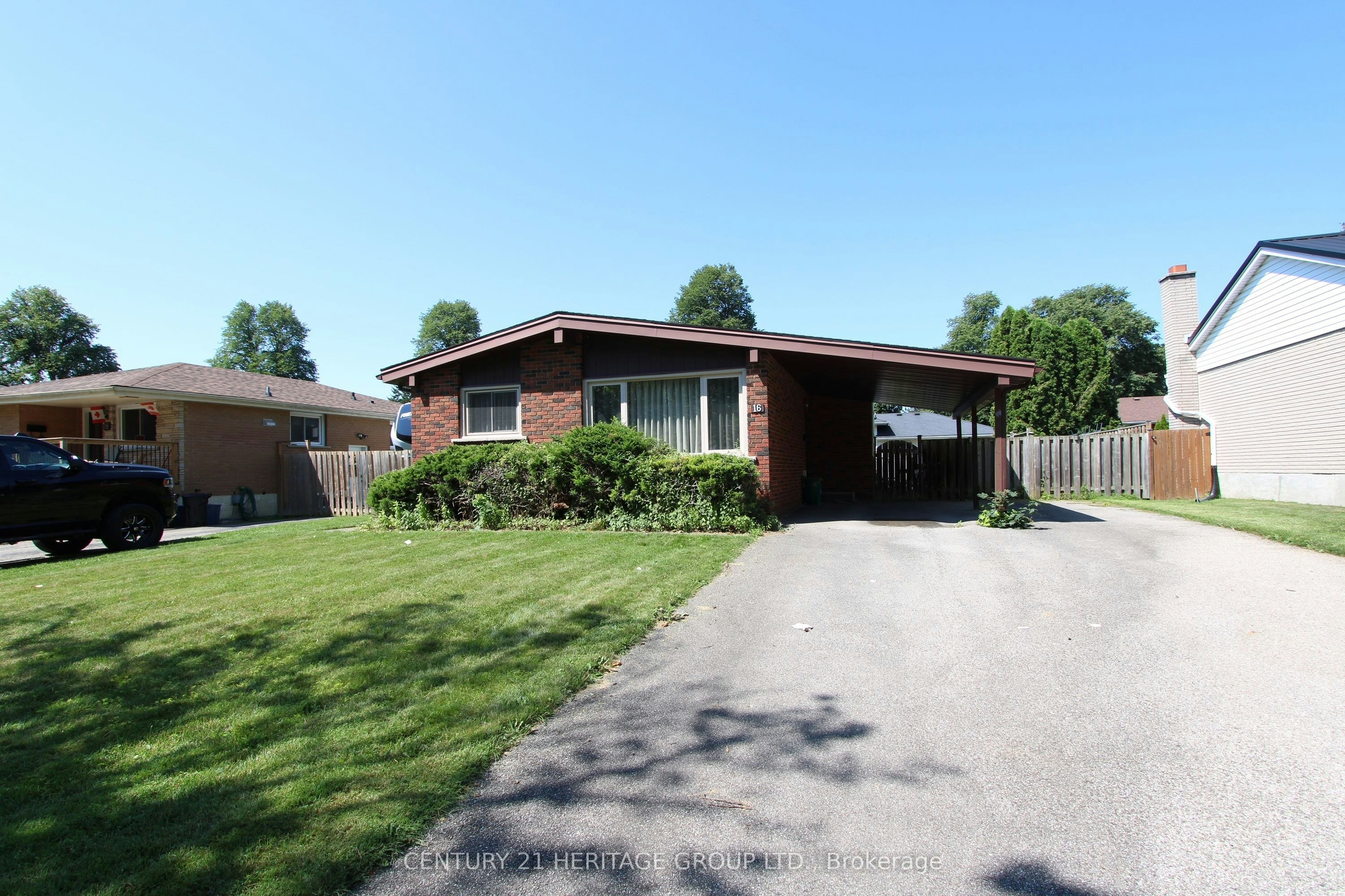 16 Morning Dew Drive, Brantford, ON, N3R 3P2