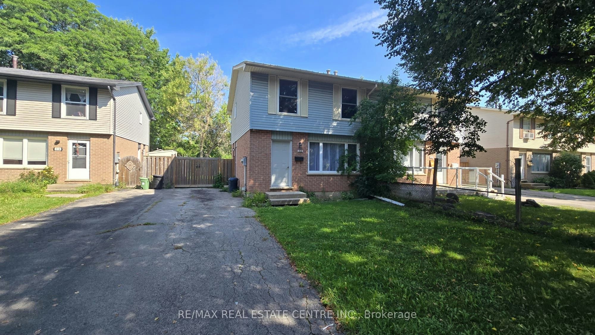 216 Brunswick Crescent, London, ON, N6G 3L2