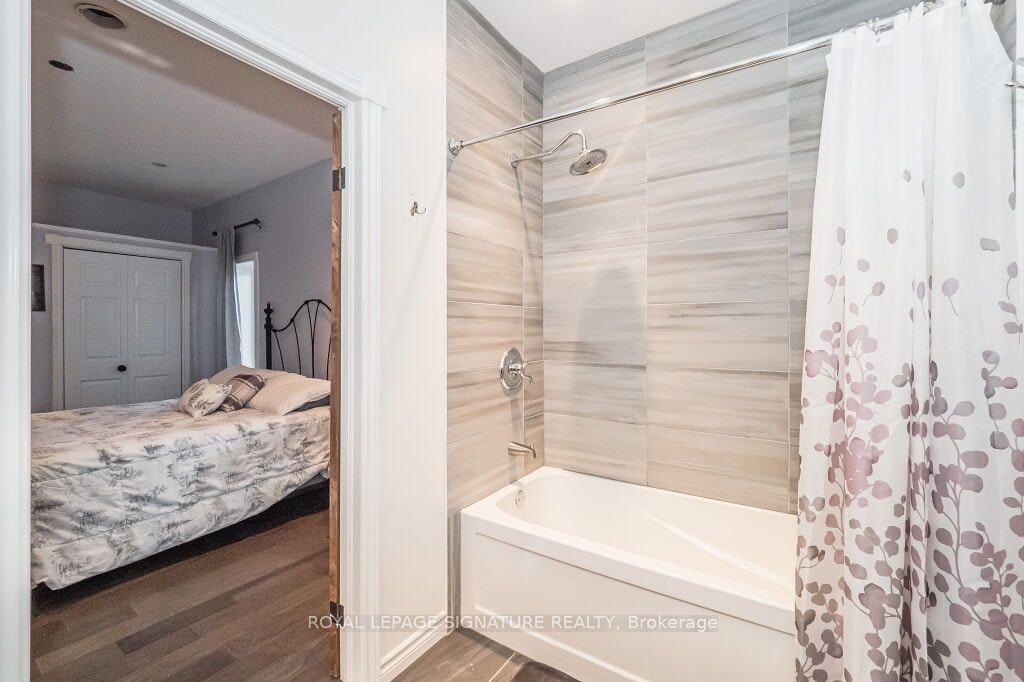 1127 Sunny Lake Road, Gravenhurst, ON, P1P 0G3 - 31