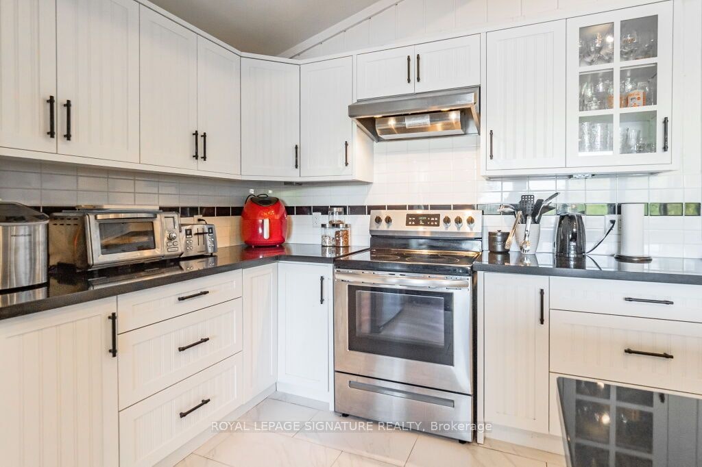 1127 Sunny Lake Road, Gravenhurst, ON, P1P 0G3 - 11