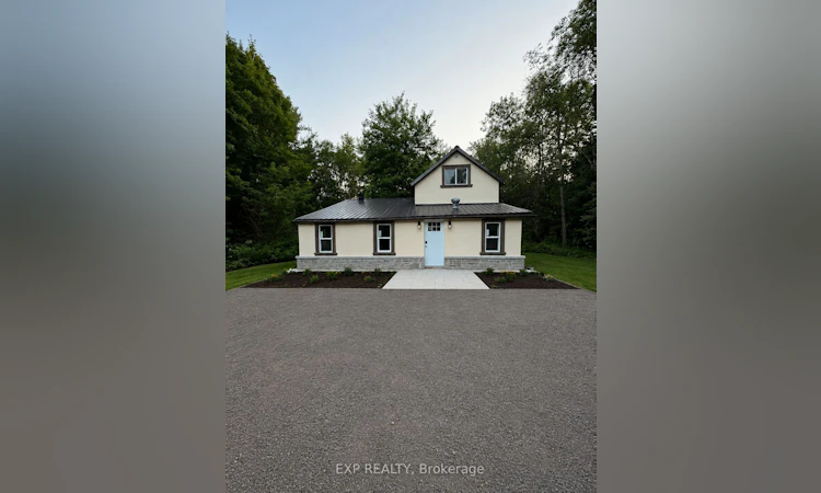 137 Old North Road S