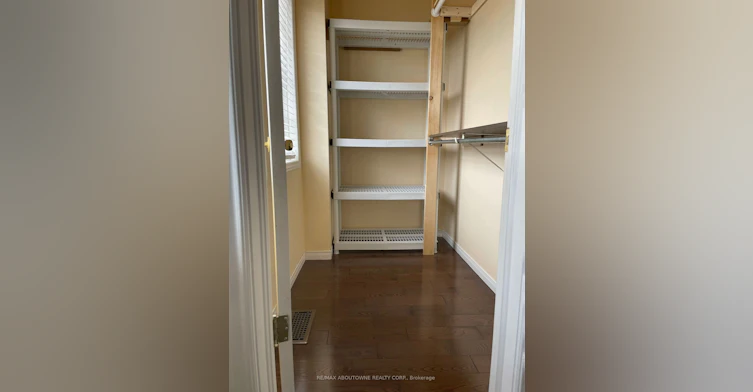 98 Adler Drive, Cambridge, ON, N3C 4B7 - 10
