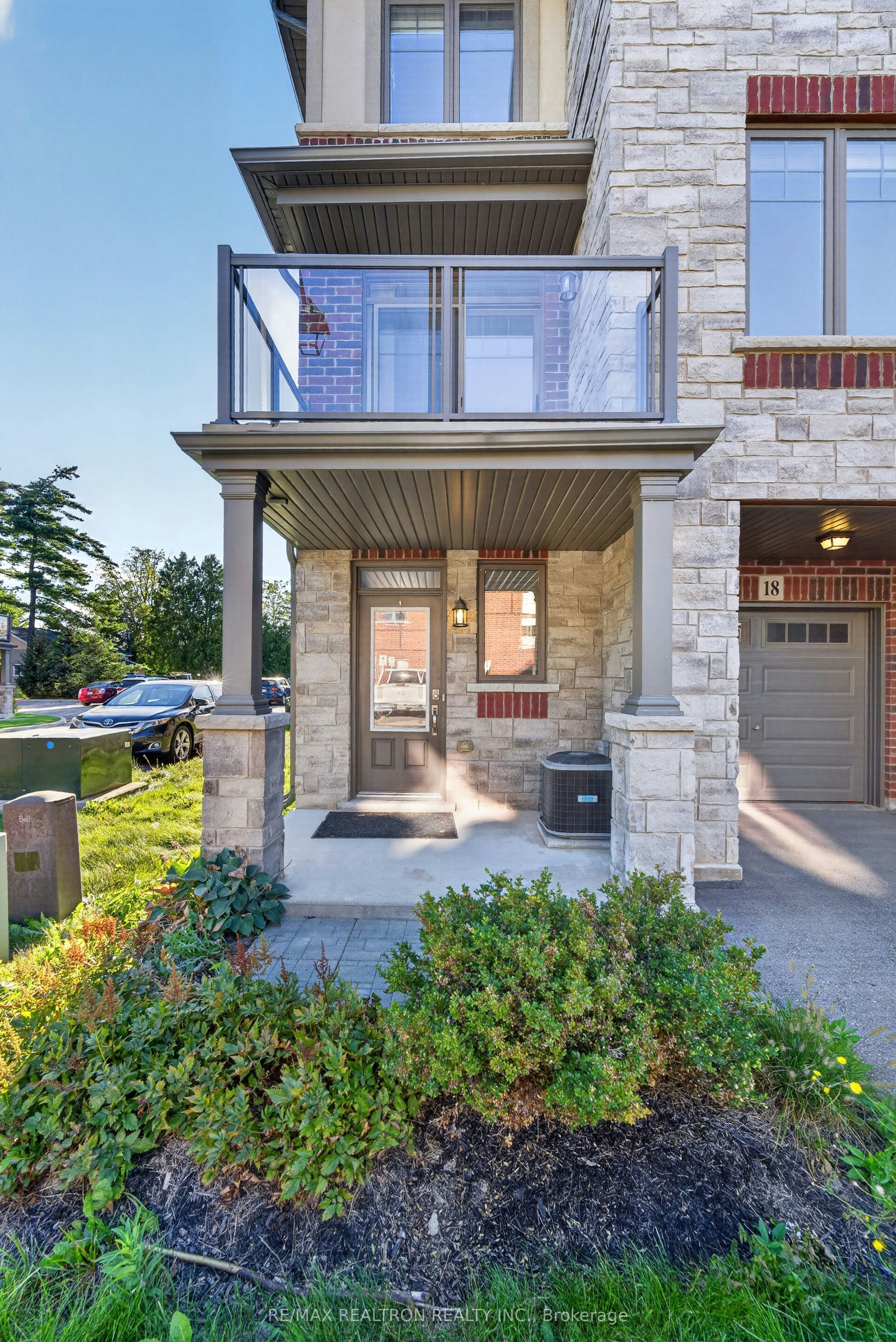 18-1169 Garner Road E, Hamilton, ON, L9G 0G8 - 4