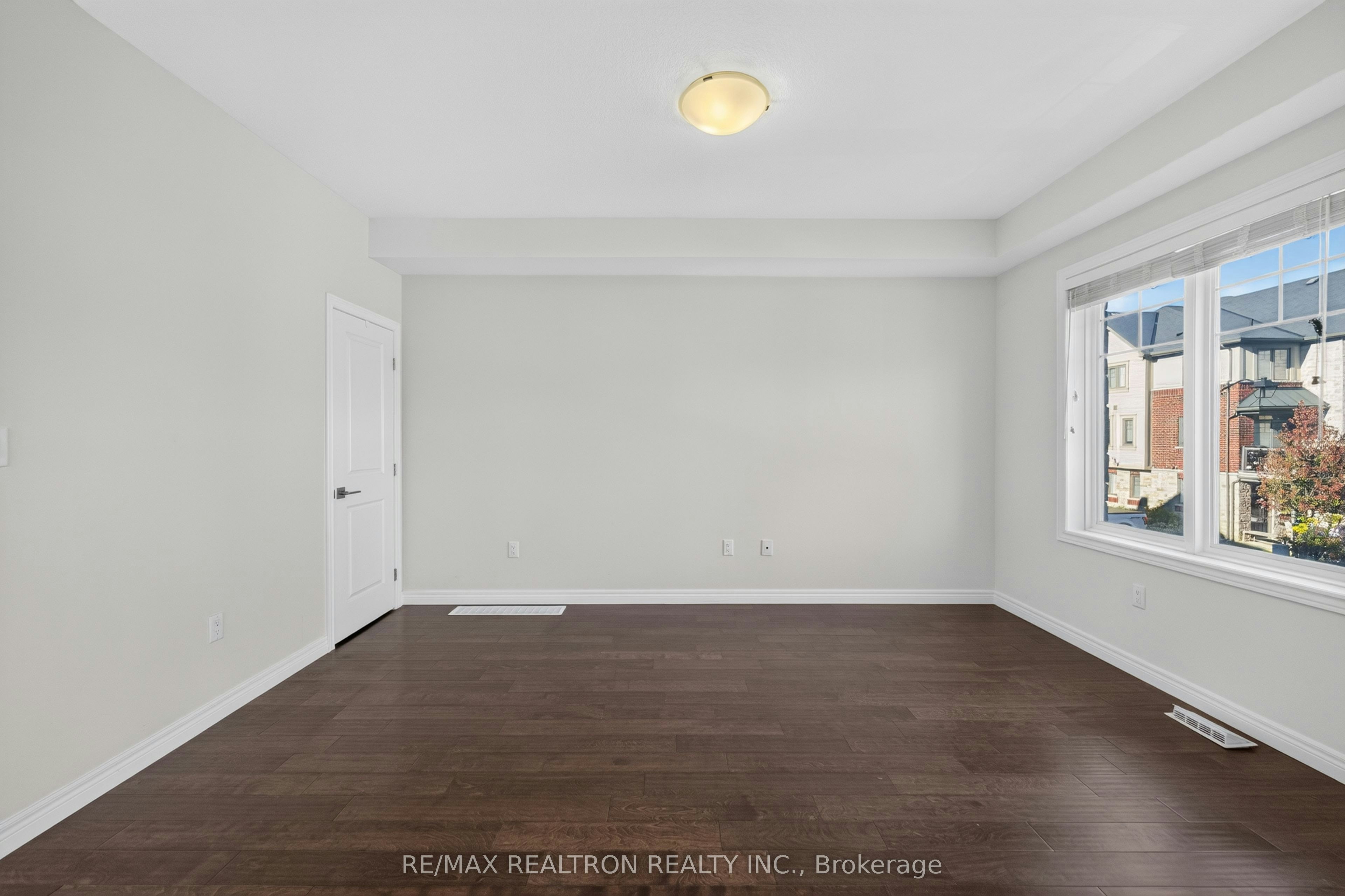 18-1169 Garner Road E, Hamilton, ON, L9G 0G8 - 18