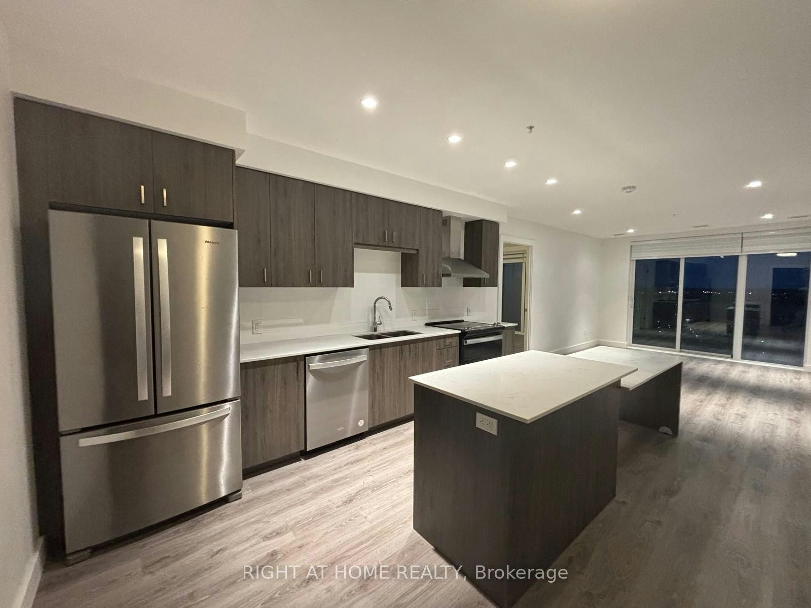 2007-15 Glebe Street, Cambridge, ON, N1S 0C3