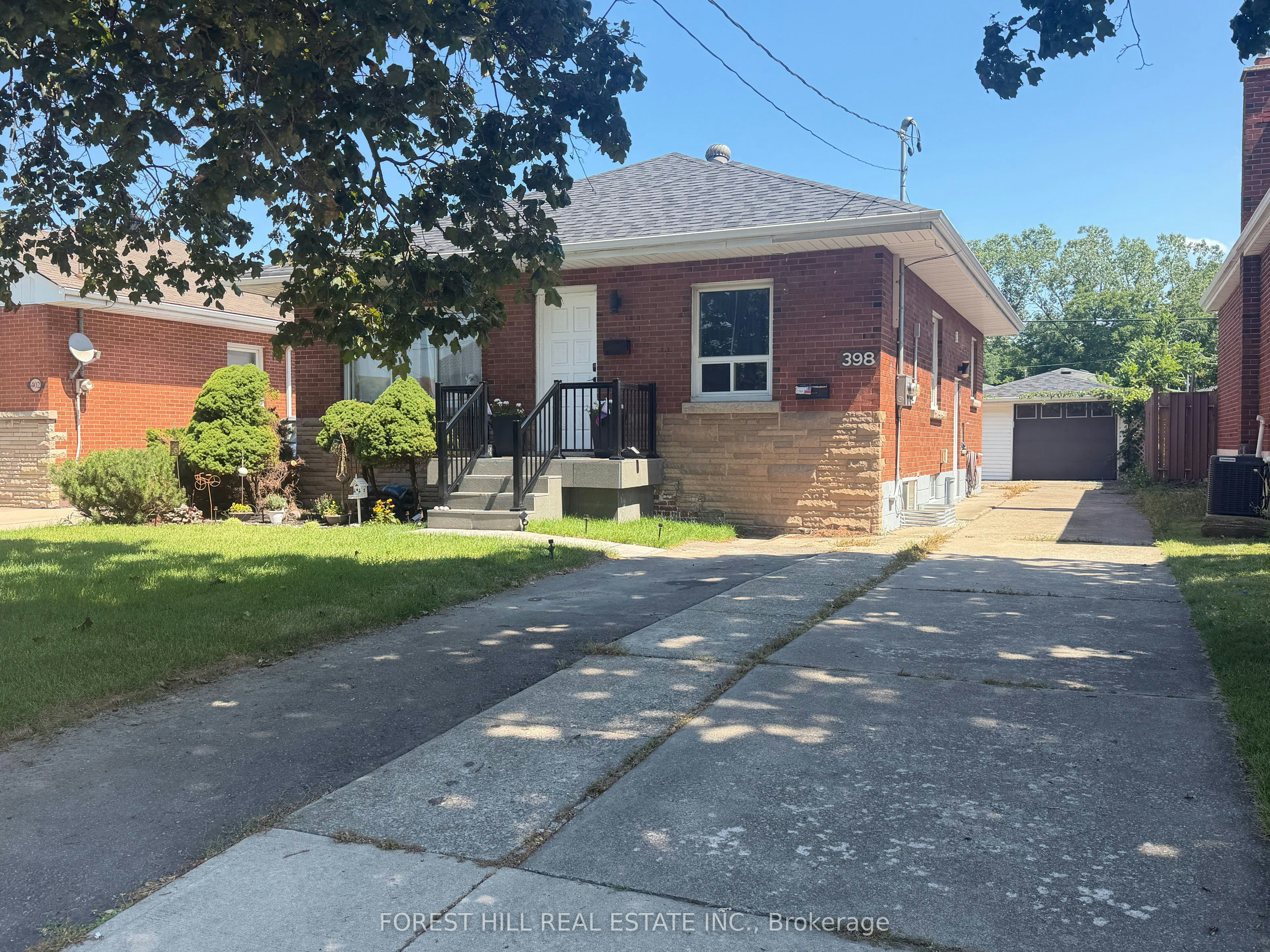 Lower-398 Talbot Street, Hamilton, ON, L8H 6T4