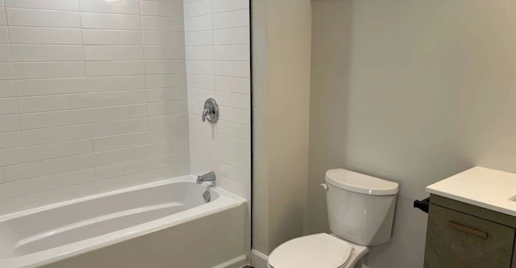 Lower-398 Talbot Street, Hamilton, ON, L8H 6T4 - 8