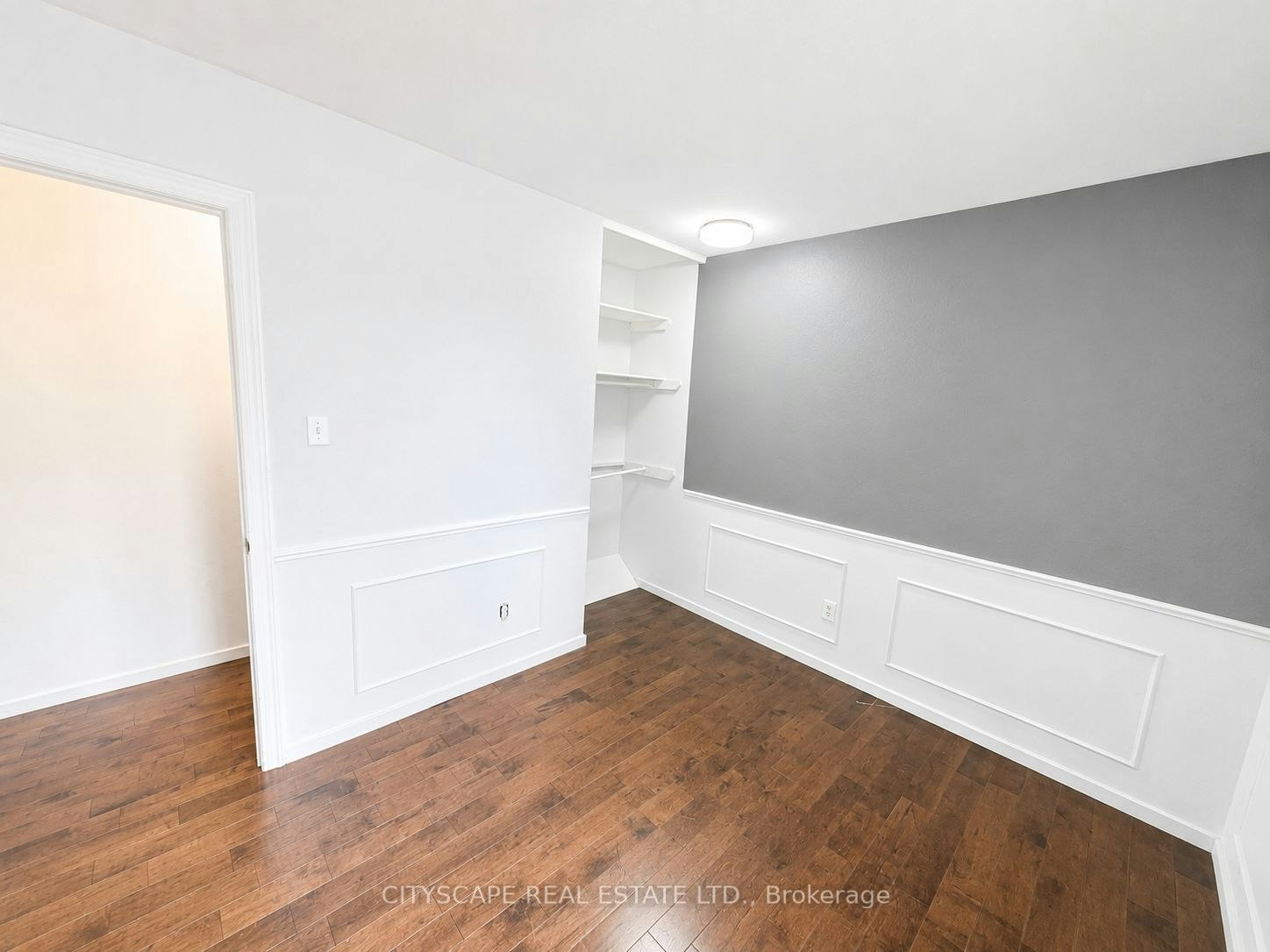 8-850 Berkshire Drive, London, ON, N6J 3S7