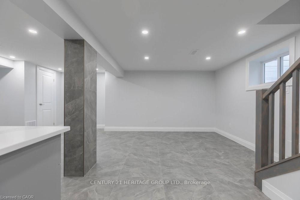 2-658 Upper Sherman Avenue, Hamilton, ON, L8V 3M5 - 6