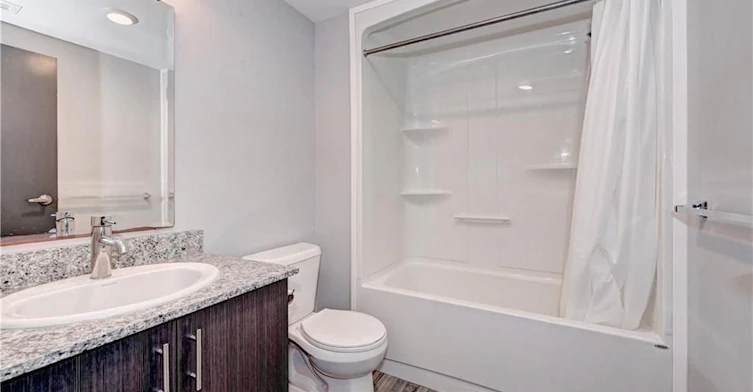 G304-275 Larch Street, Waterloo, ON, N2L 3R2 - 9