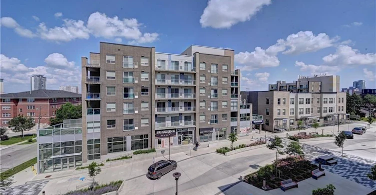 G304-275 Larch Street, Waterloo, ON, N2L 3R2 - 11