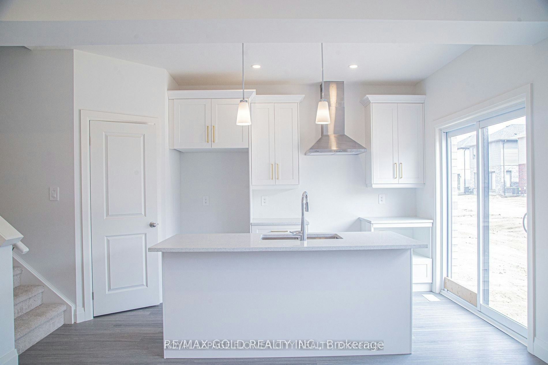 174 Byers Street, London, ON, N6L 0E9 - 16
