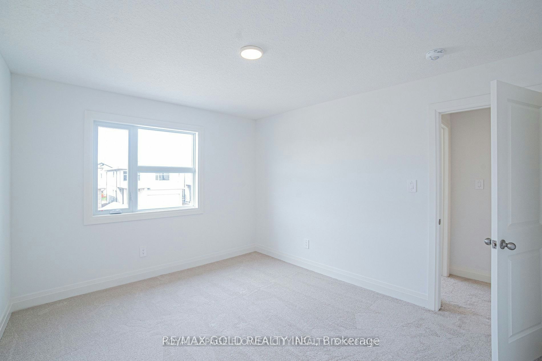 174 Byers Street, London, ON, N6L 0E9 - 31