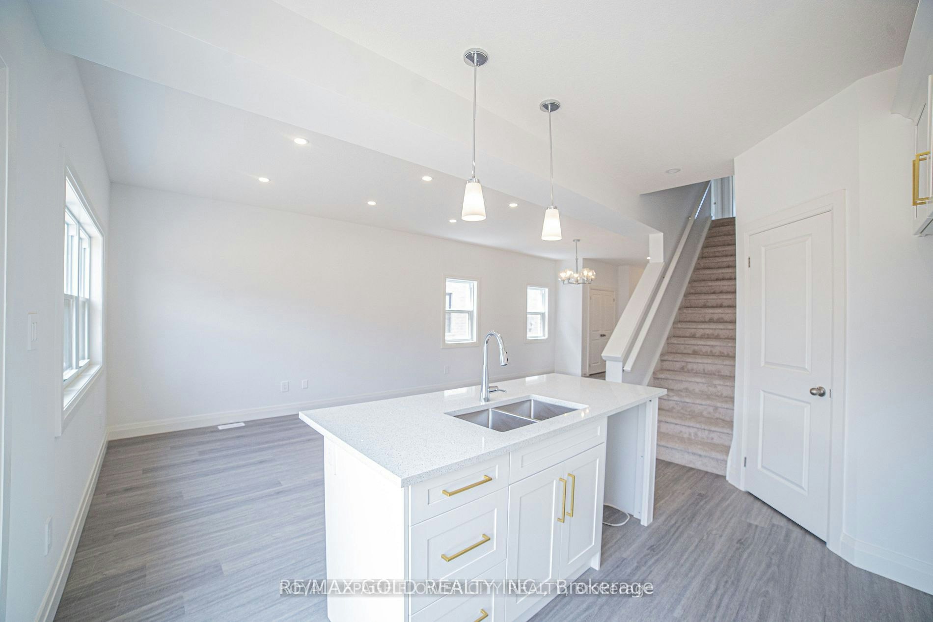 174 Byers Street, London, ON, N6L 0E9 - 17