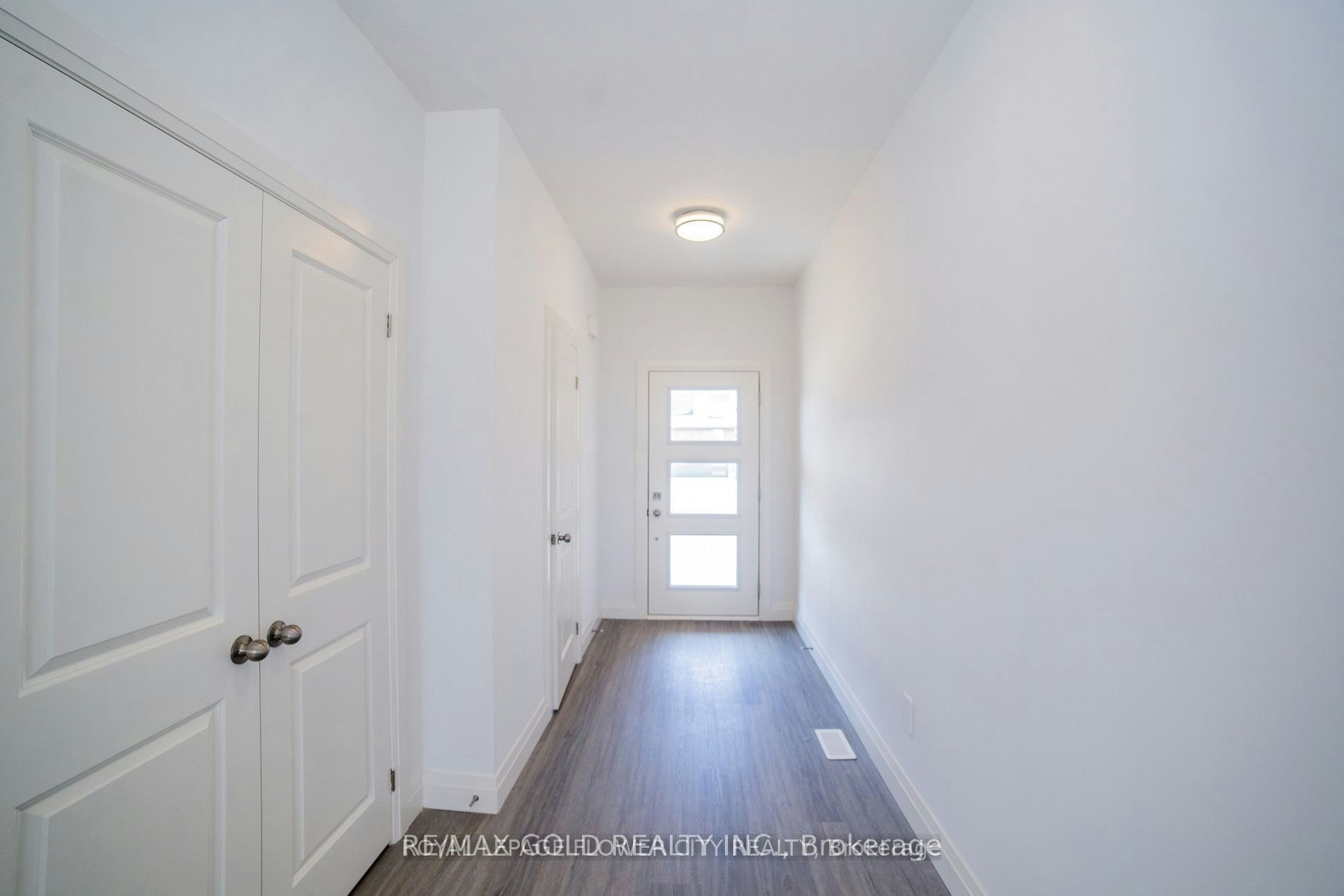 174 Byers Street, London, ON, N6L 0E9 - 8