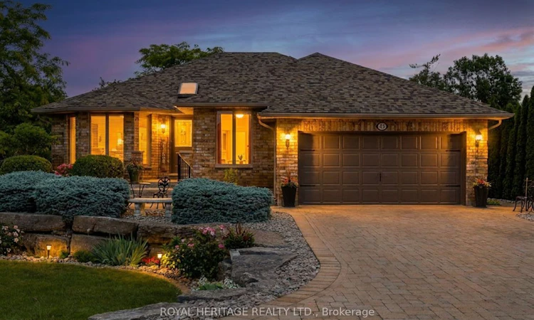 43 Huntingwood Crescent