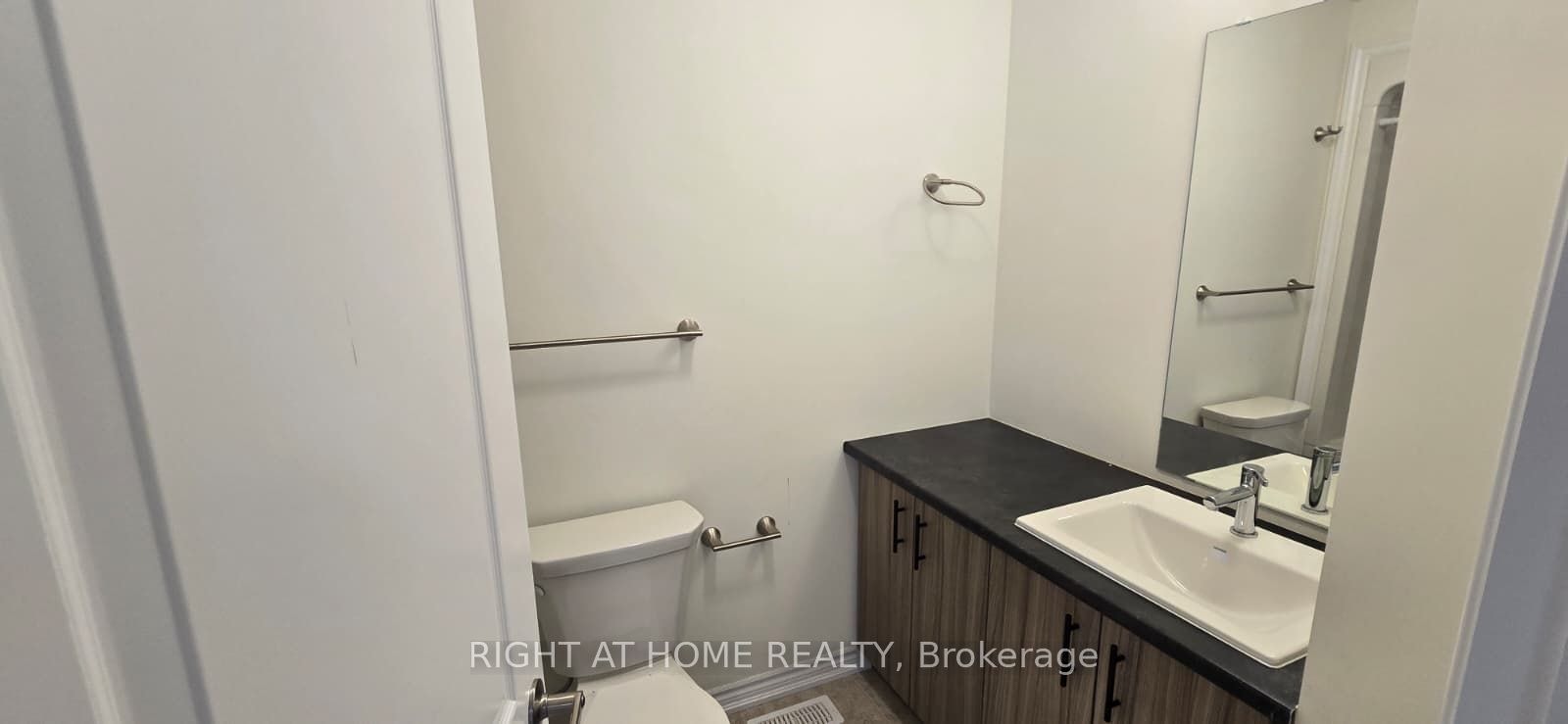 52-5672 Dorchester Road, Niagara Falls, ON, L2G 4Y8 - 11