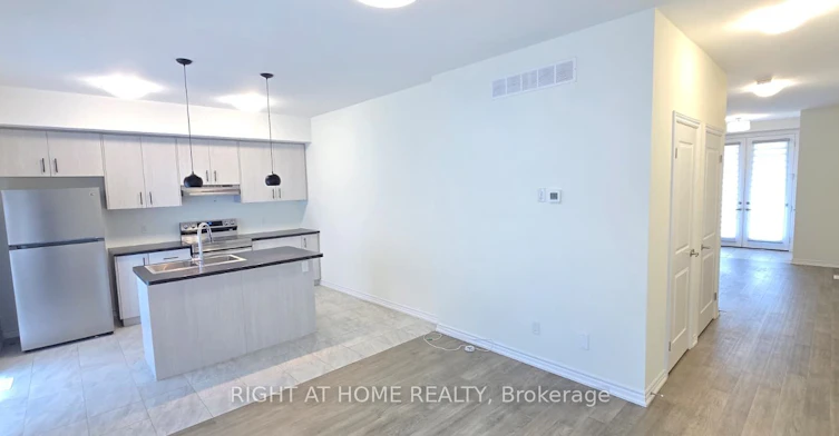 52-5672 Dorchester Road, Niagara Falls, ON, L2G 4Y8 - 5