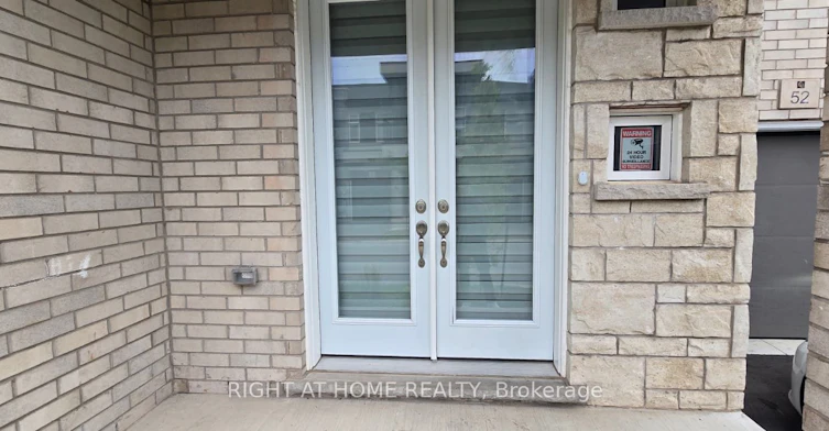 52-5672 Dorchester Road, Niagara Falls, ON, L2G 4Y8 - 2