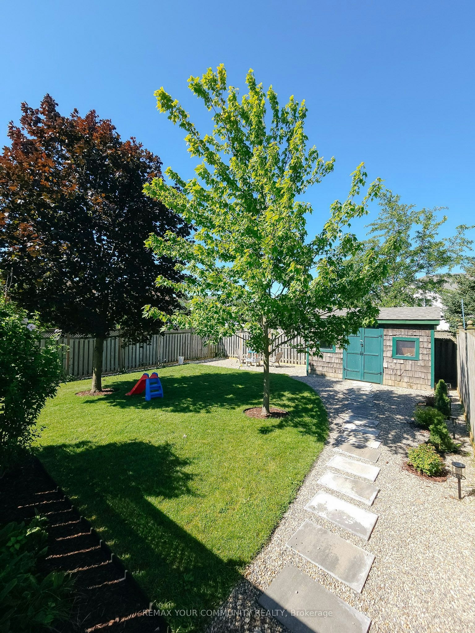 71 Highbrook Street, Kitchener, ON, N2E 3P3 - 16