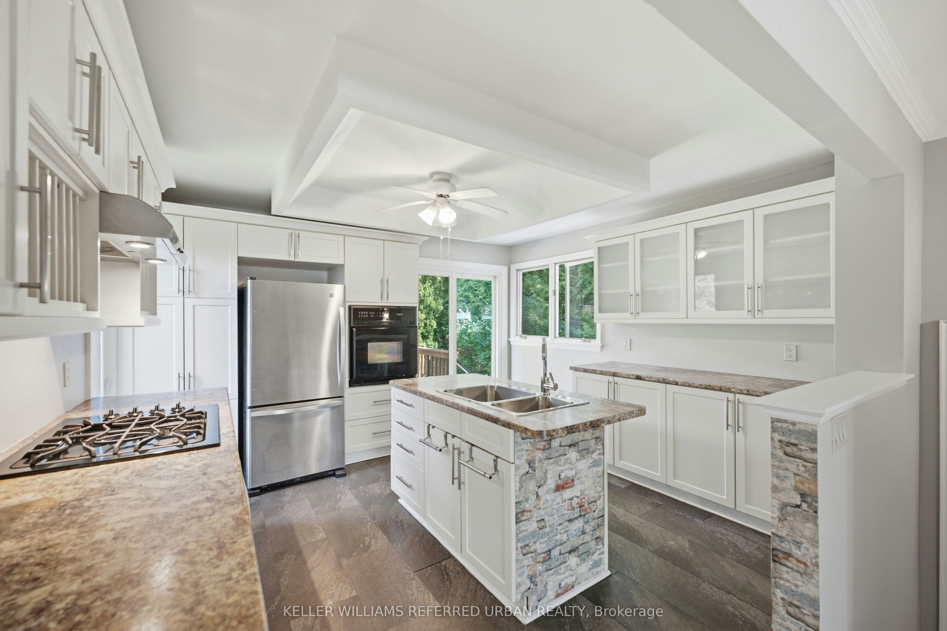 40 Brook Road, Cobourg, ON, K9A 4G1 - 4
