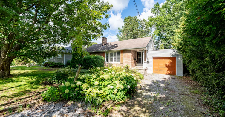 40 Brook Road, Cobourg, ON, K9A 4G1 - 2