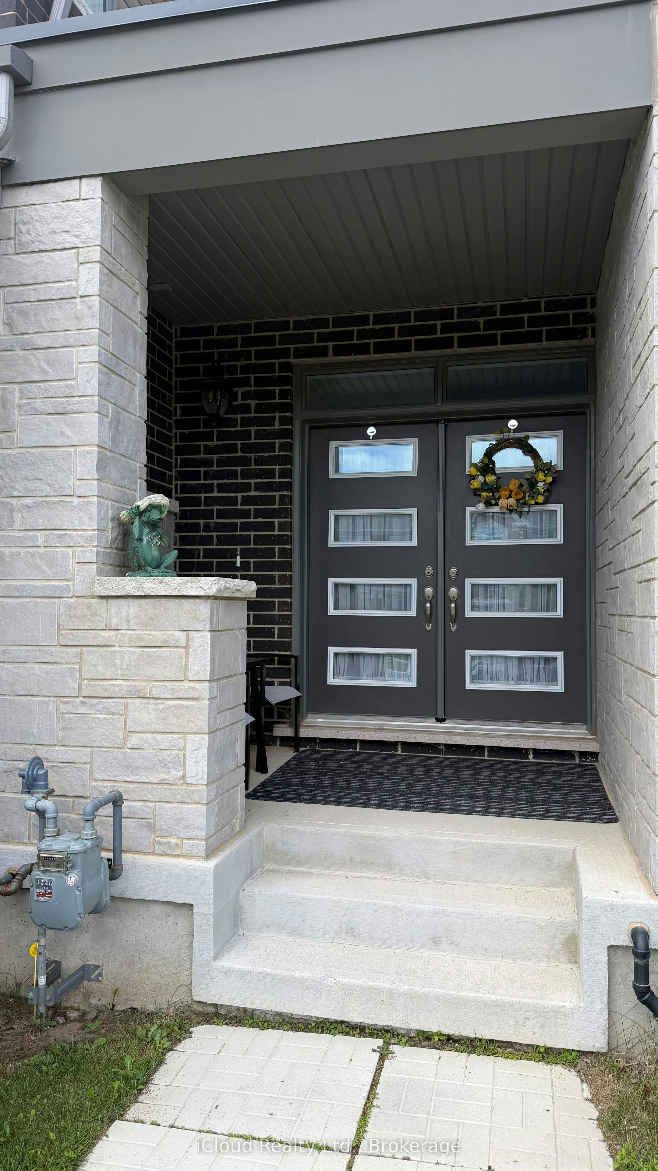 74 Forestwalk Street, Kitchener, ON, N2R 0S3 - 2