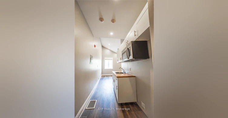 2-70 Victoria Avenue S, Hamilton, ON, L8N 2S7 - 3
