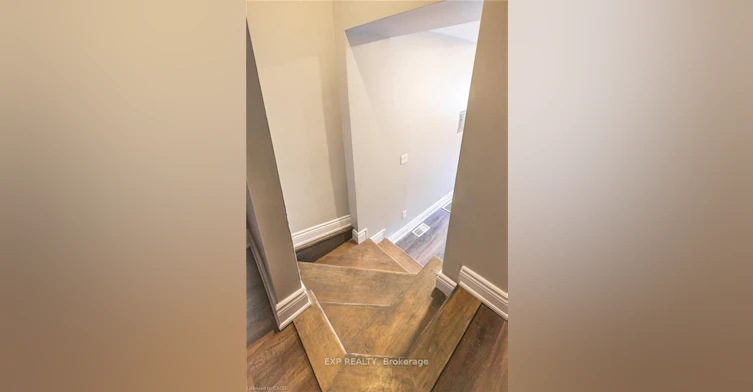 2-70 Victoria Avenue S, Hamilton, ON, L8N 2S7 - 2
