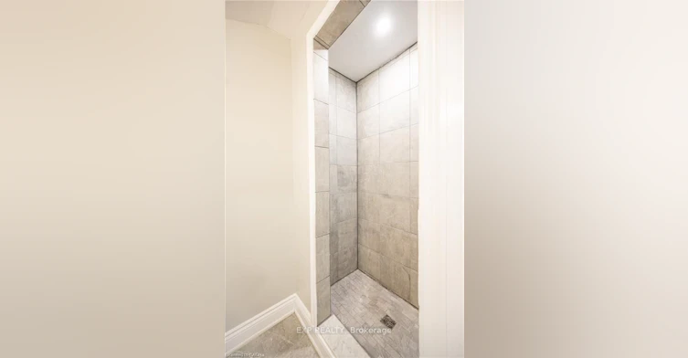 2-70 Victoria Avenue S, Hamilton, ON, L8N 2S7 - 7