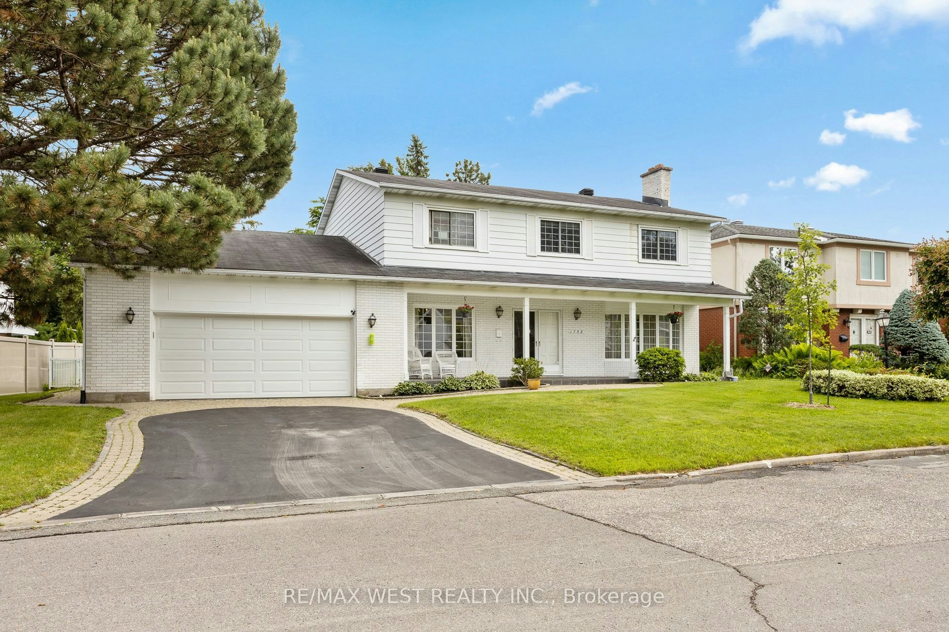 1758 Rhodes Crescent, Ottawa, ON, K1H 5T2