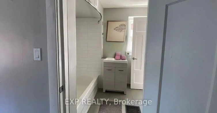 103-72 Victoria Avenue S, Hamilton, ON, L8N 2S7 - 4