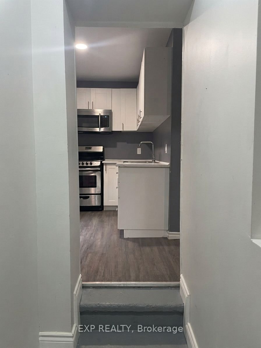 9-70 Victoria Avenue S, Hamilton, ON, L8N 2S7 - 3