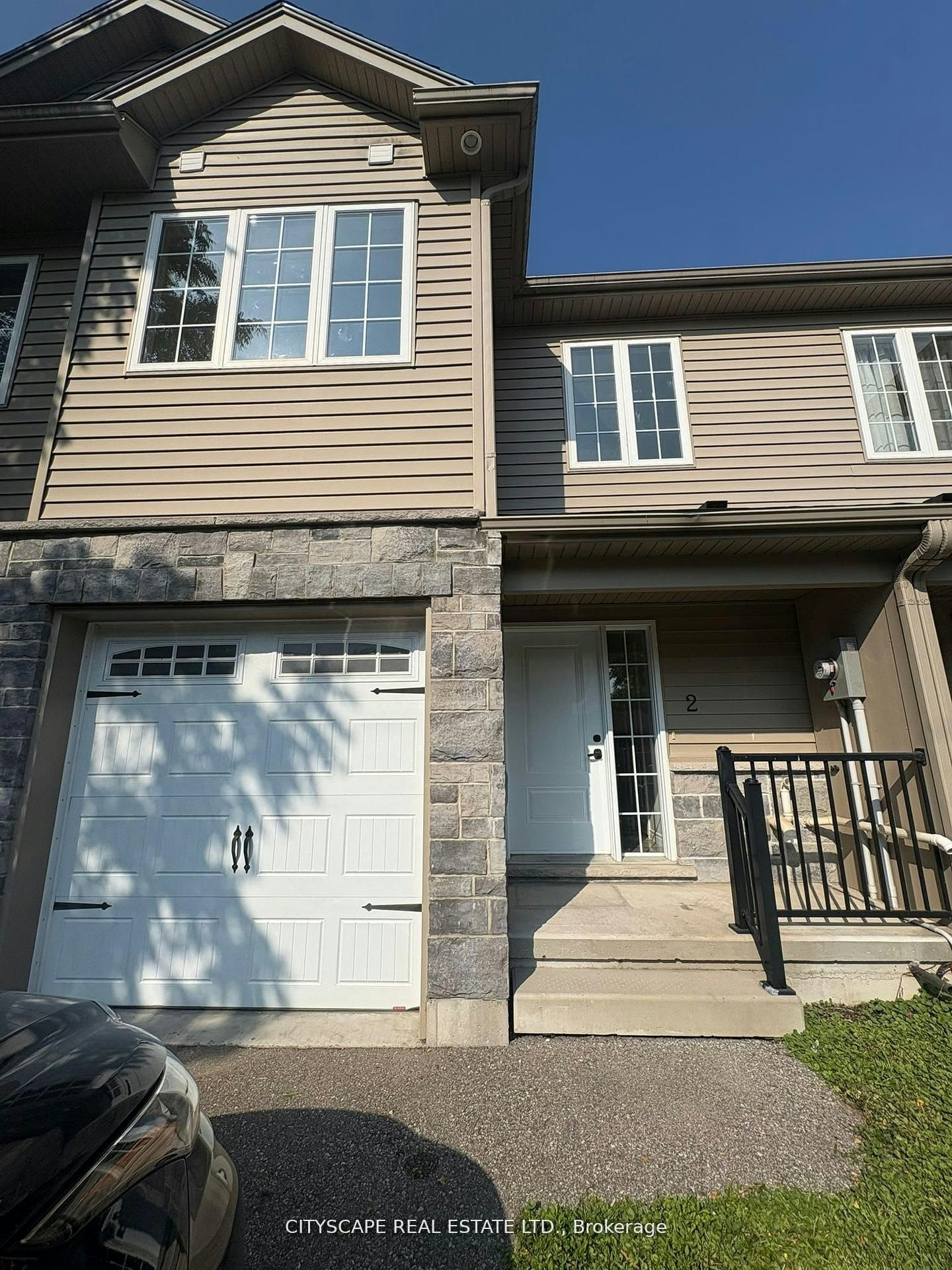 16-10.5 Dufferin Street, Norwich, ON, N0J 1P0