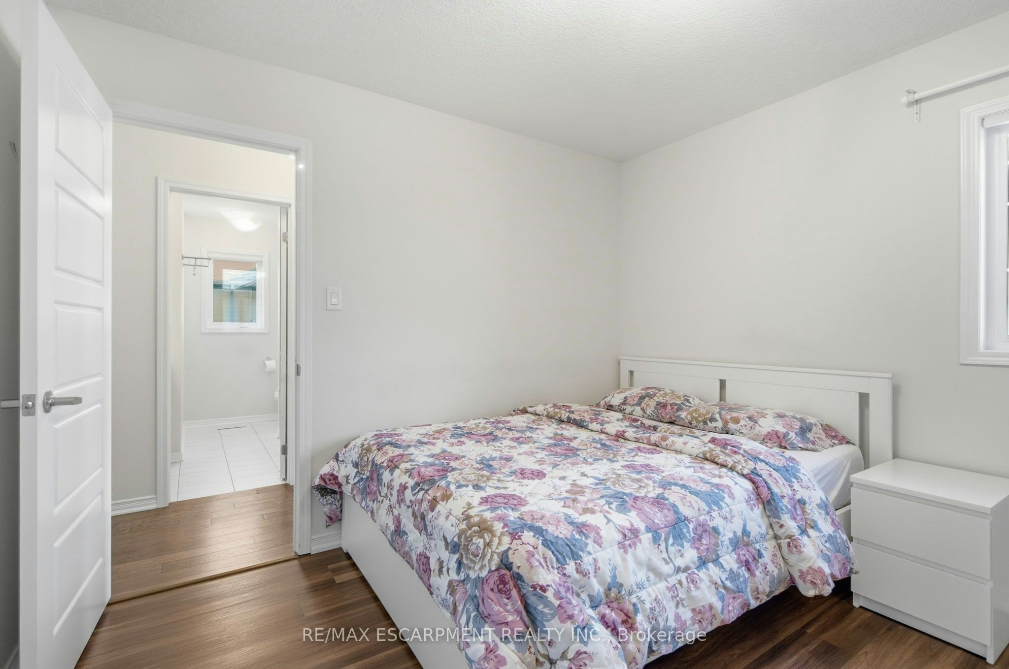 8 Magdalena Street, Hamilton, ON, L8K 5R9 - 21