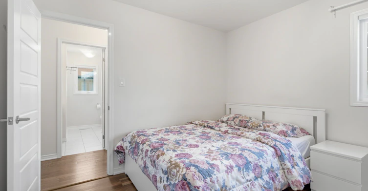 8 Magdalena Street, Hamilton, ON, L8K 5R9 - 21