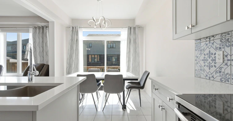8 Magdalena Street, Hamilton, ON, L8K 5R9 - 14