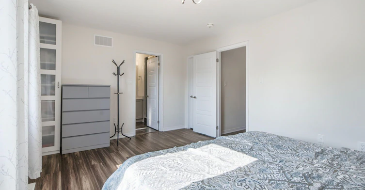 8 Magdalena Street, Hamilton, ON, L8K 5R9 - 18
