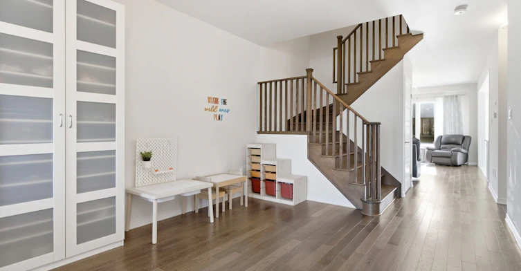 8 Magdalena Street, Hamilton, ON, L8K 5R9 - 4