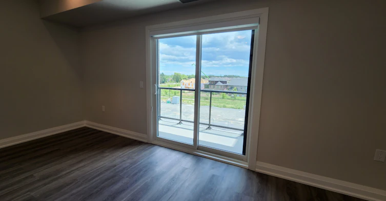 312-120 Summersides Boulevard, Pelham, ON, L0S 1E1 - 2