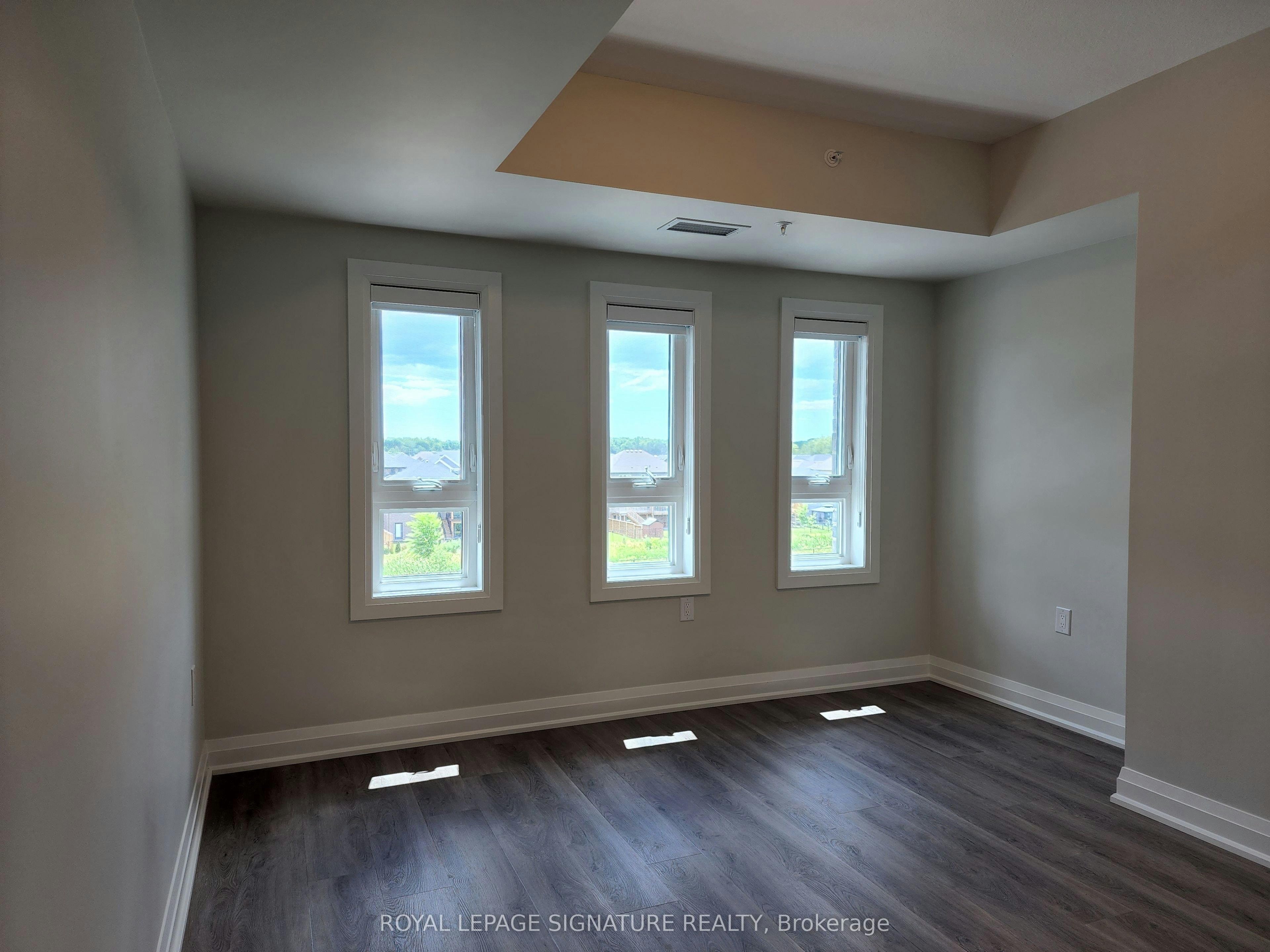 312-120 Summersides Boulevard, Pelham, ON, L0S 1E1 - 9