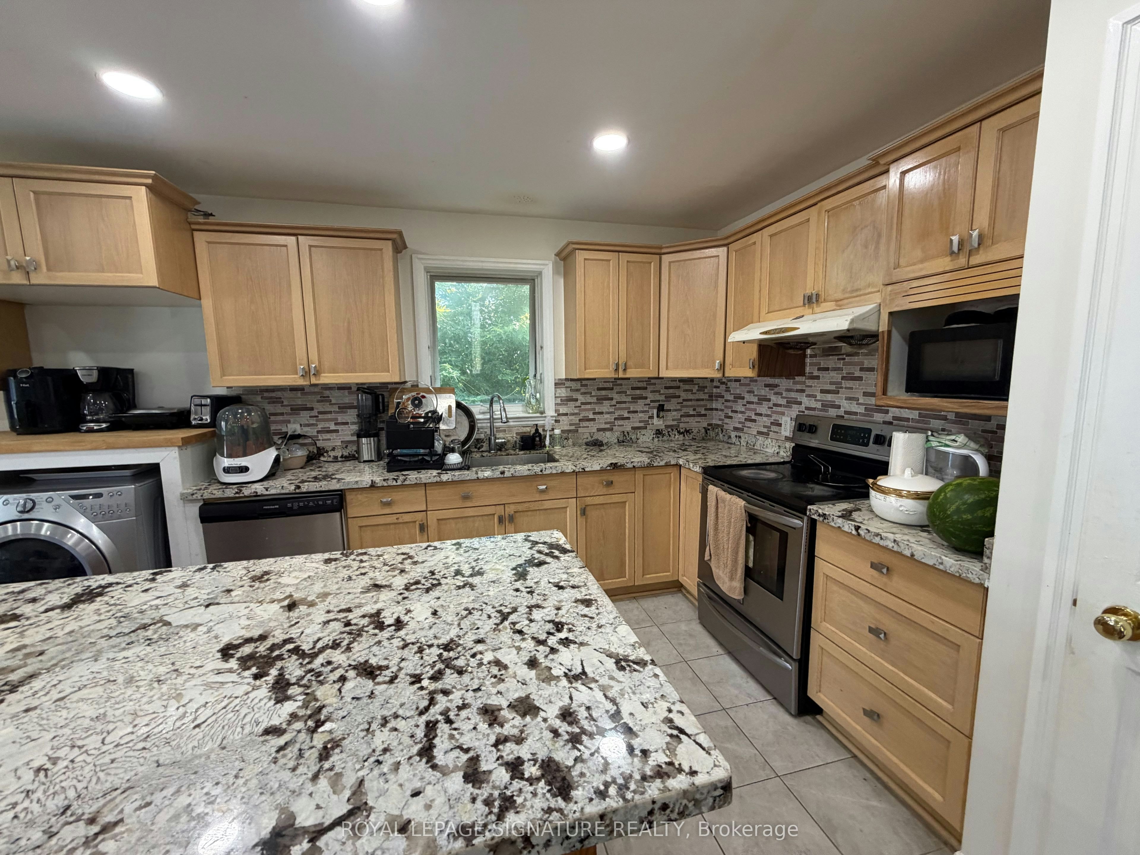 6 Stanmary Drive, St. Catharines, ON, L2N 5T4 - 6