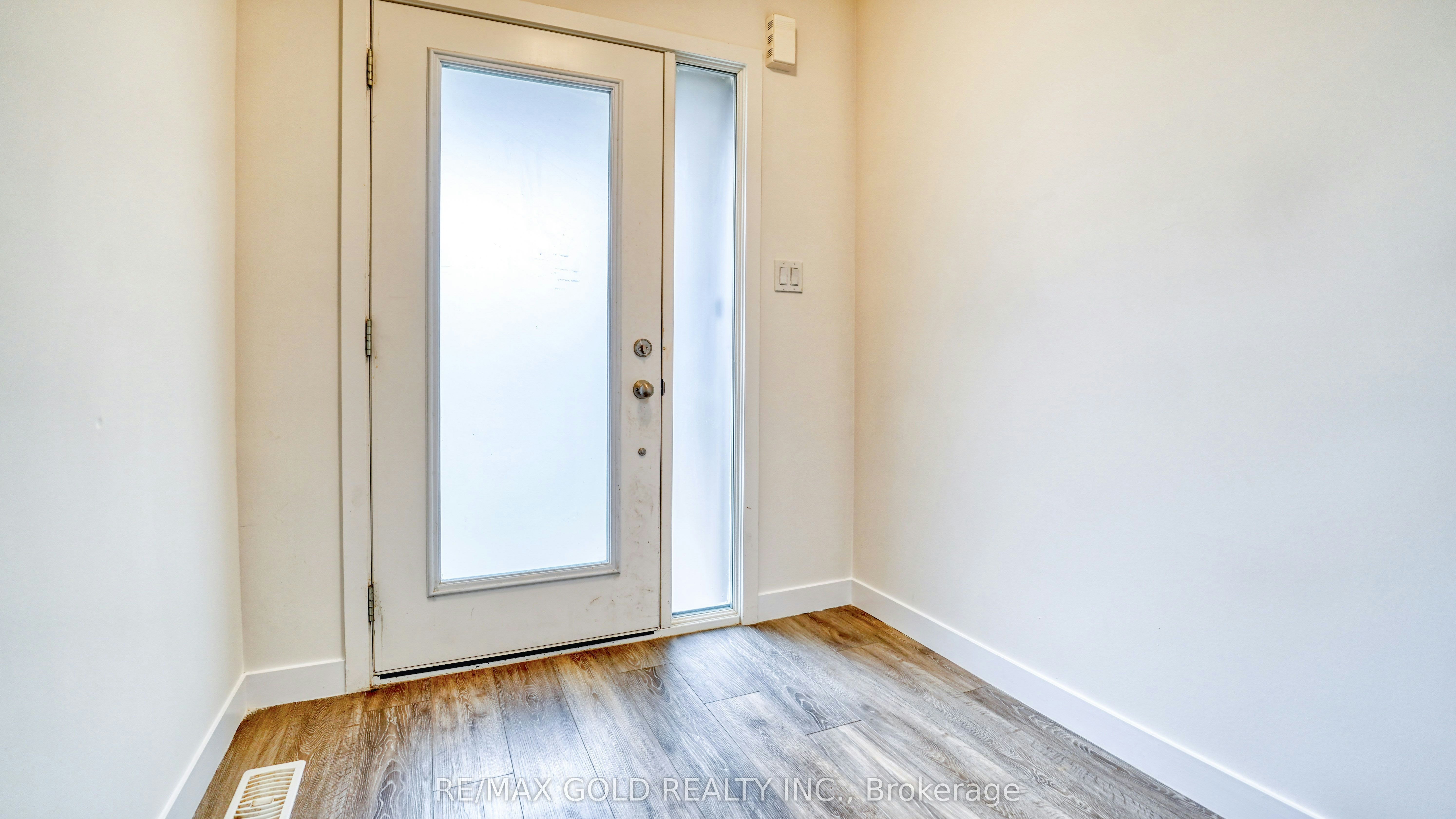 48 Pony Way, Kitchener, ON, N0N 2E0 - 6