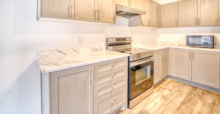 48 Pony Way, Kitchener, ON, N0N 2E0 - 12