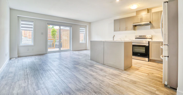 48 Pony Way, Kitchener, ON, N0N 2E0 - 9