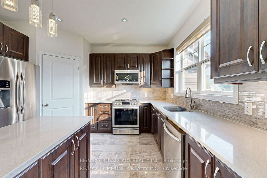 634 Grange Way, Peterborough, ON, K9H 7M1 - 10